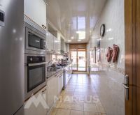 CASA EN VENTA EN MARTORELL