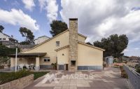 CASA EN VENTA VALLIRANA