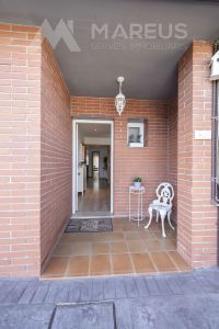CASA EN VENTA EN ABRERA