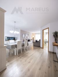CASA EN VENTA EN ABRERA